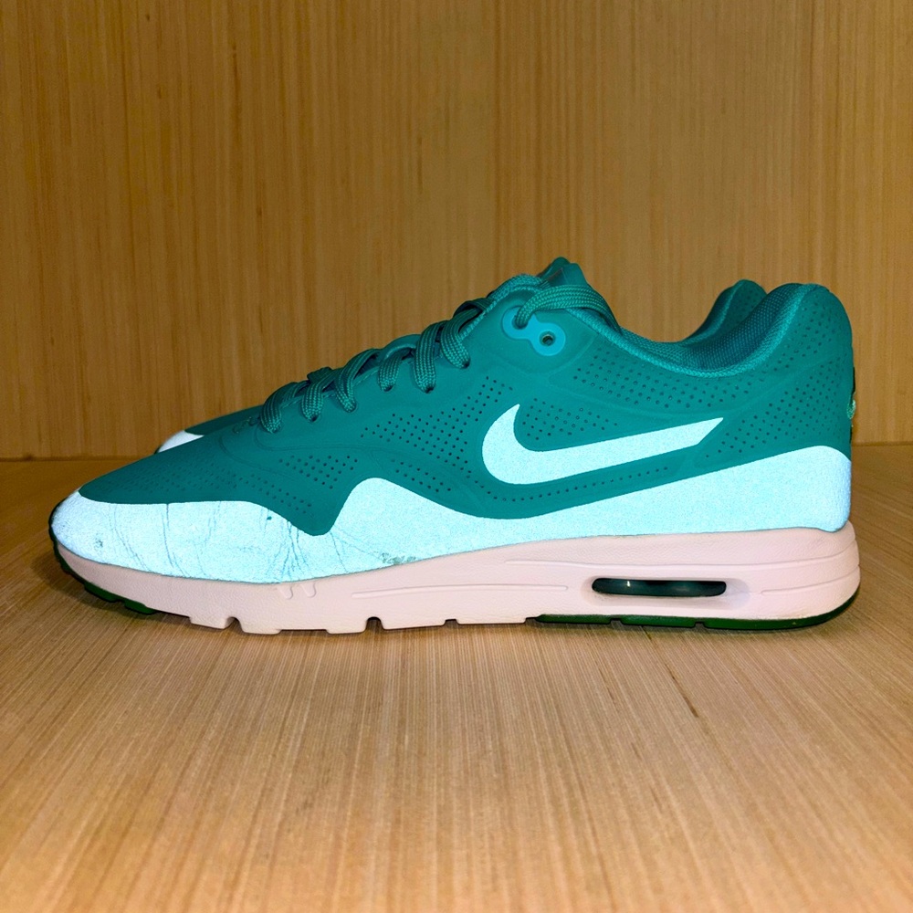Nike Wmns Air Max 1 Ultra Moire Women's